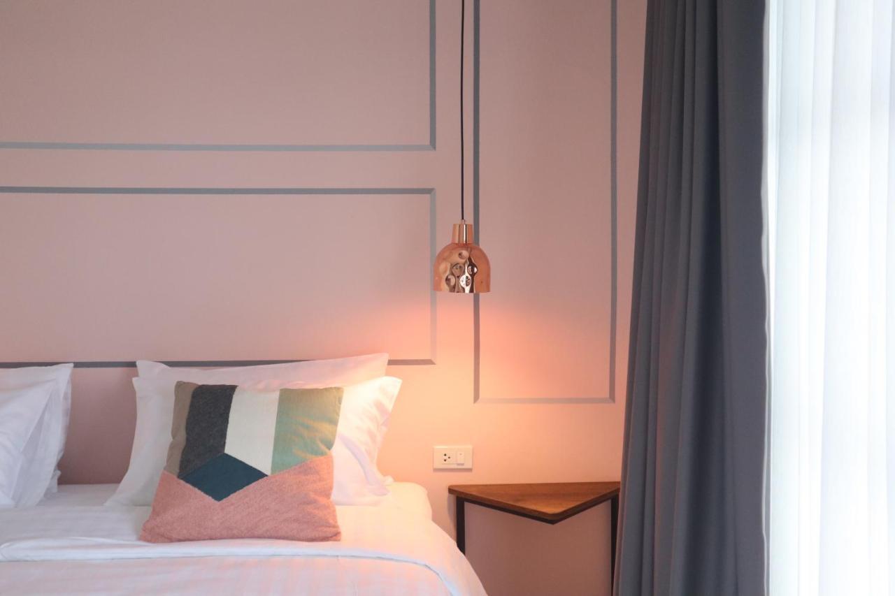 Goodnight Poshtel + Free Netflix Hotel Хат Яй Екстериор снимка