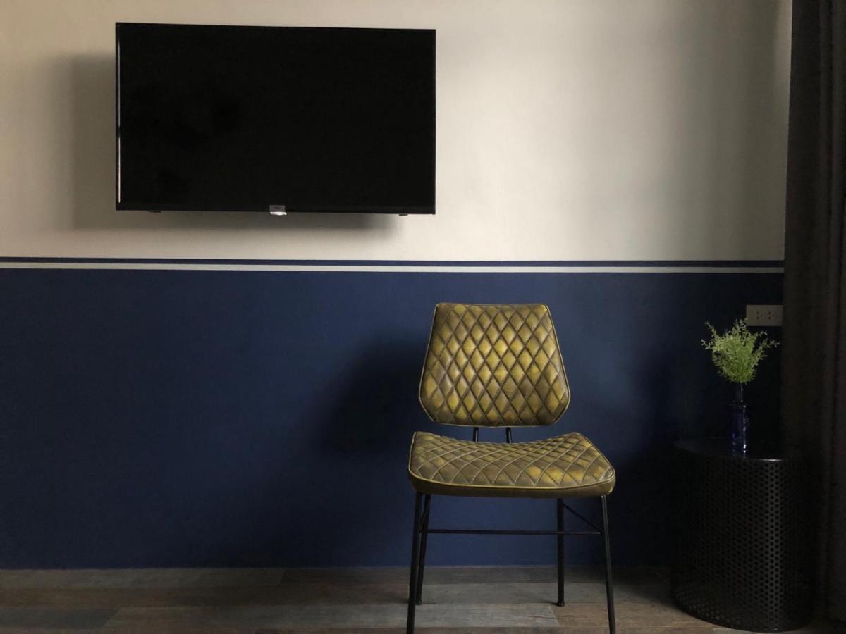 Goodnight Poshtel + Free Netflix Hotel Хат Яй Екстериор снимка